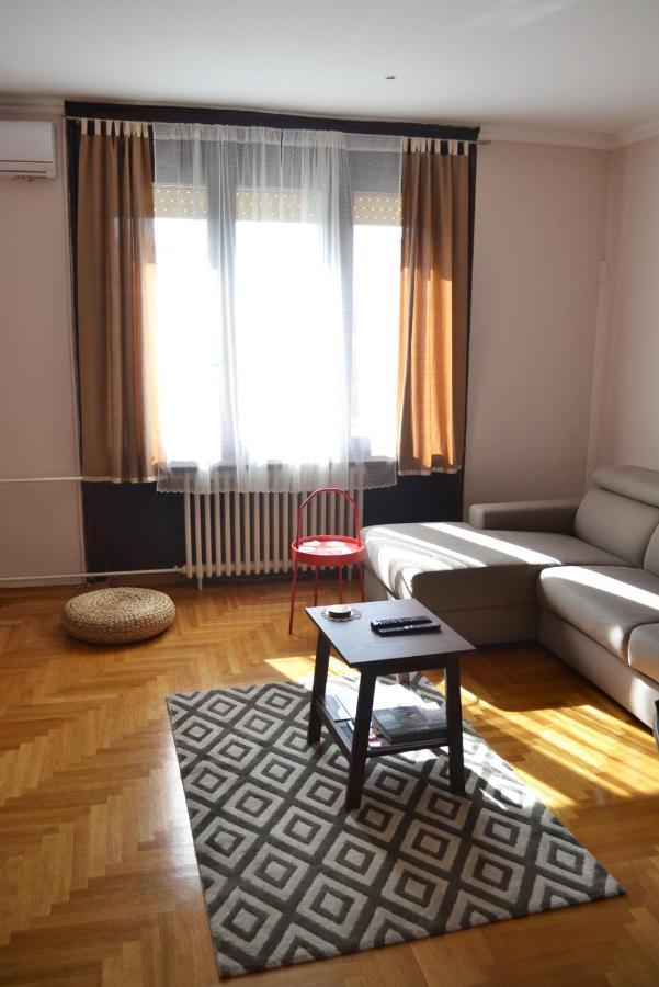 Appartement Nicola'S à Novi Sad Extérieur photo