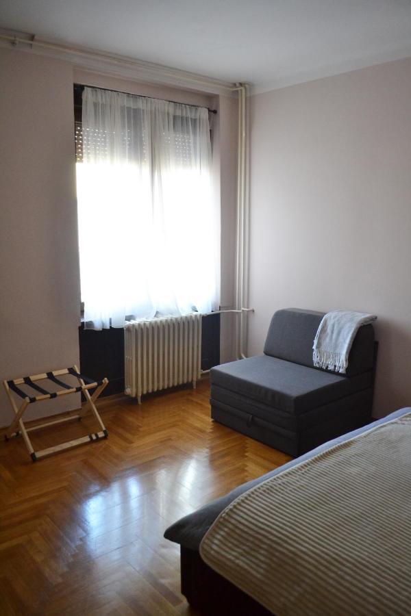 Appartement Nicola'S à Novi Sad Extérieur photo